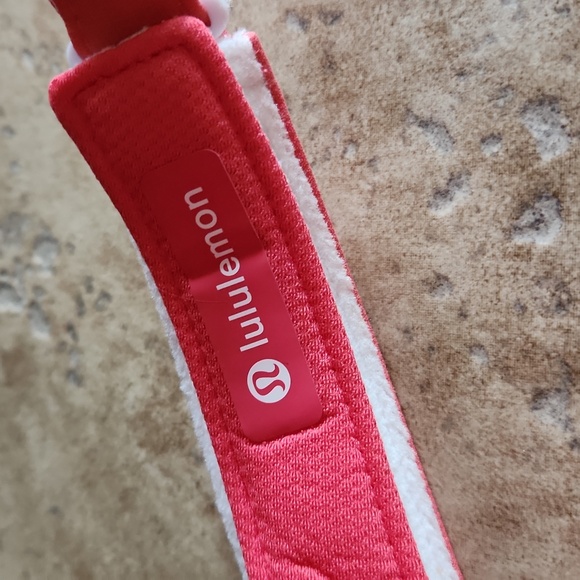 Lululemon Coral Visor Cap Womans One Size - Picture 2 of 10